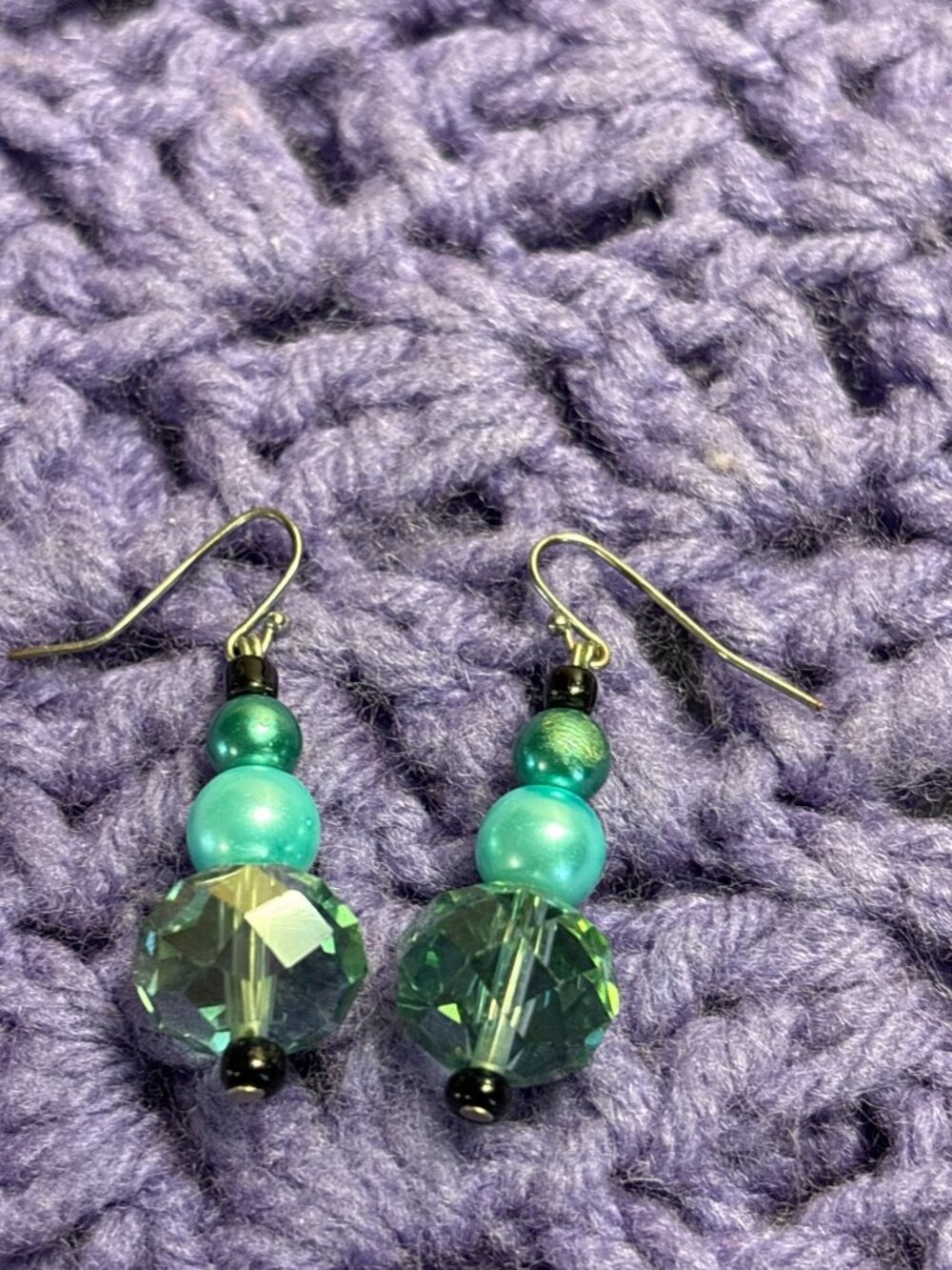 Black Green Blue Glass Faux Pearl Beaded Dangle Earrings 1.25 inches